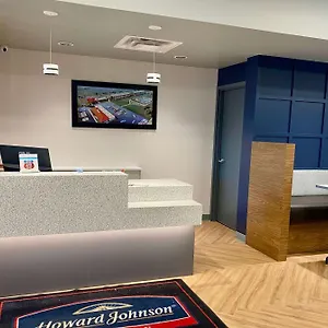https://howard-johnson-express-inn-winnipeg-west.winnipeg-hotels.net